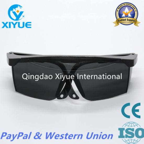 Black Photocuring Protective Glasses with High Quality