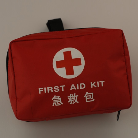 China Travel Home Camping Car Medical First Aid Kit gallery image 4