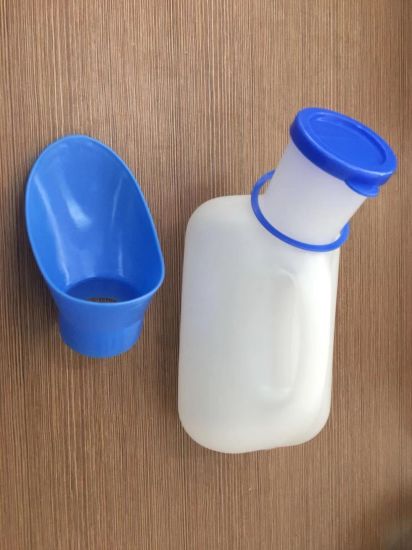 Disposable Big Capacity Female and Male Urinal Container Product gallery image 3