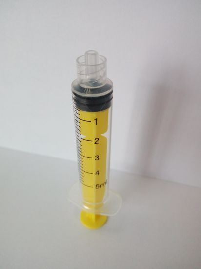 Disposable Medical Syringe with Colorful Rod gallery image 4