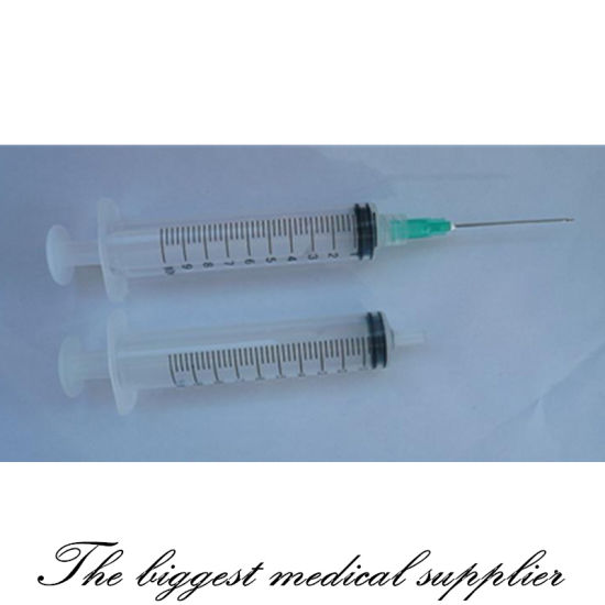 Disposable Medical Syringe with Needle gallery image 2