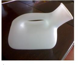 Disposable Medical Urinal for Hospital Use gallery image 3