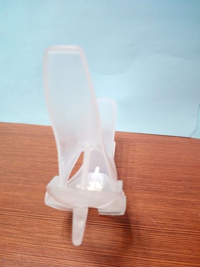 Disposable Vaginal Speculum of Different Sizes gallery image 3