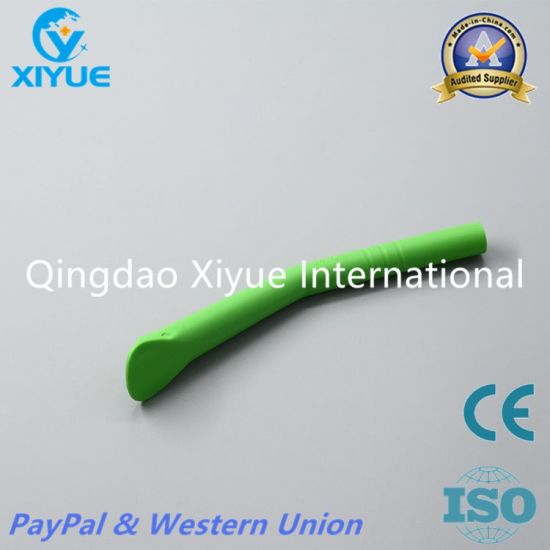 Green Surgical Aspirator Tips with High Quality gallery image 1