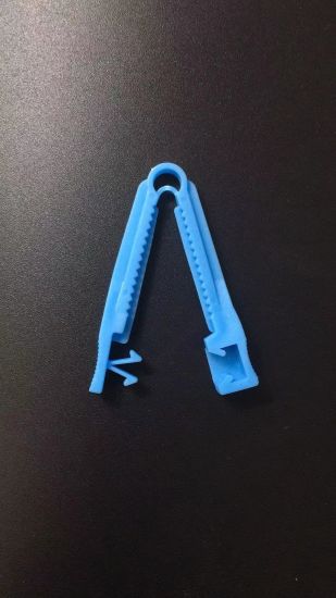 Medical Sterile Umbilical Cord Clamp Nylon Rope Cord Clamp Product gallery image 5