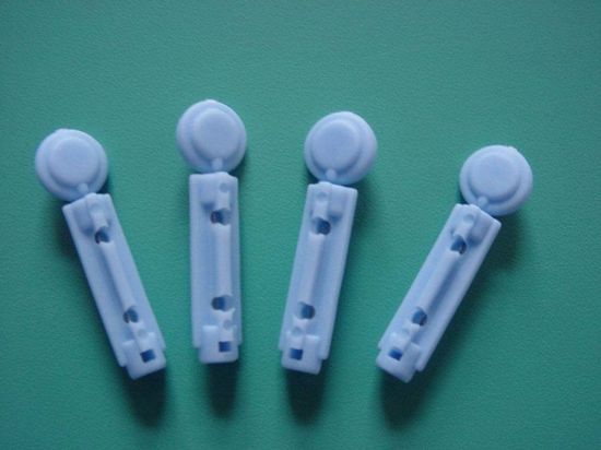 Peripheral Blood Needle Blood Taking Needle gallery image 4