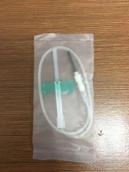 Safety Venous Rebound Blood Collection Needle with Holder